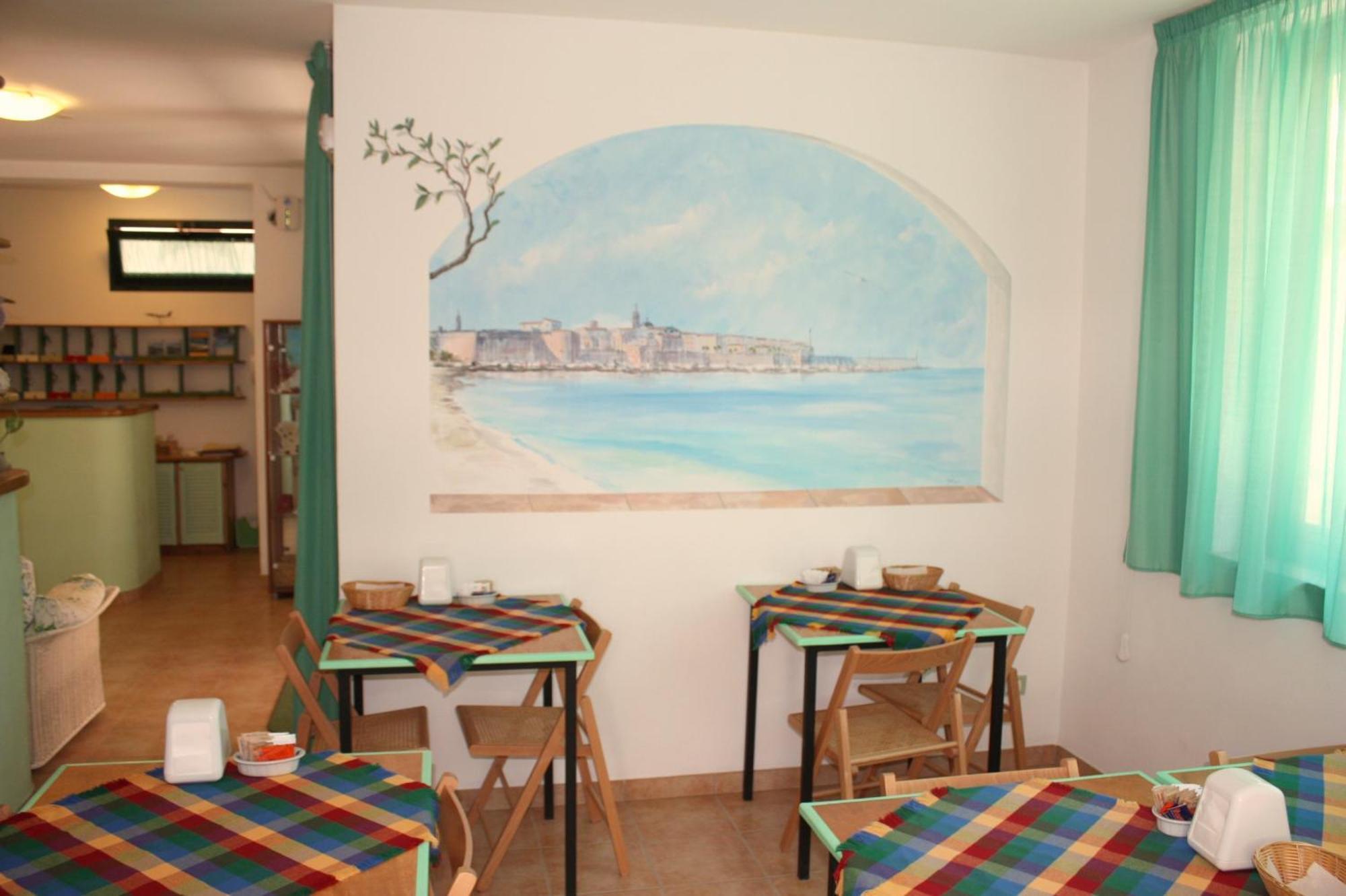 Hotel Alguer Bagian luar foto
