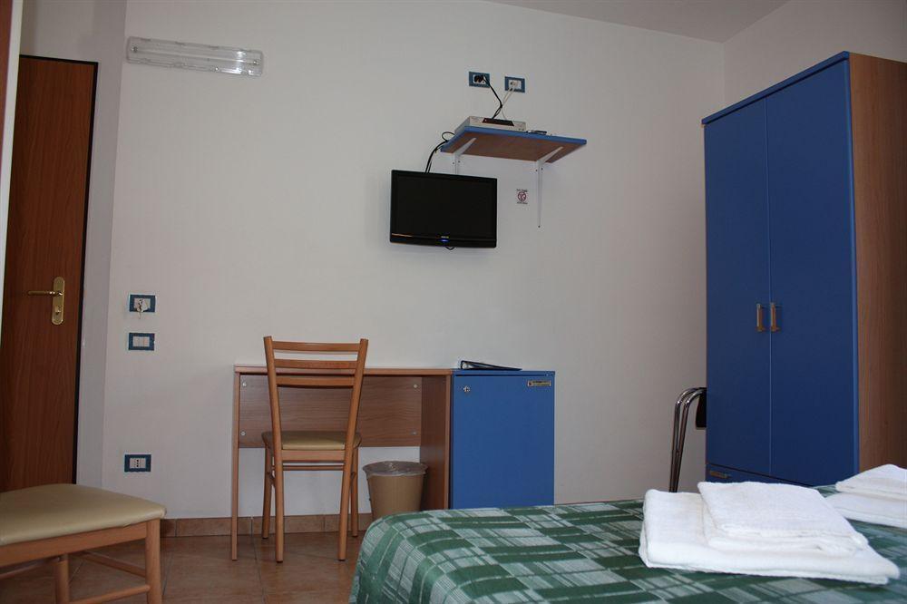 Hotel Alguer Bagian luar foto
